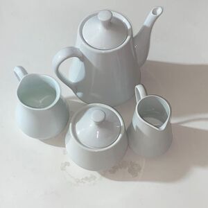Classic White Ceramic Teapot Set 6 Pc.
